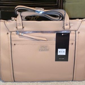 ❌❌❌❌SOLD SOLD ❌❌❌❌❌Tan New York signature large purse 👜